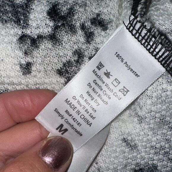 Hooded Black White Sherpa Jacket Open Front Lularoe Medium - Picture 10 of 10